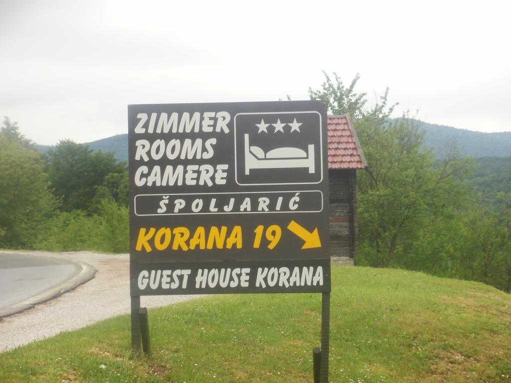 Guest House Korana Ruang foto