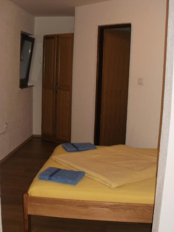 Guest House Korana Ruang foto