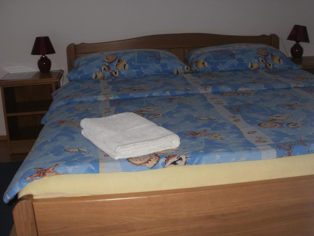 Guest House Korana Ruang foto